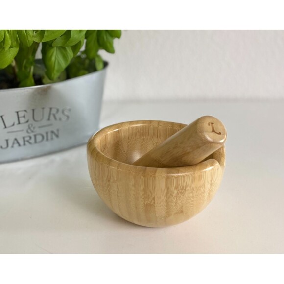Loisa Bamboo Mortar & Pestle Set Garlic Pepper Press Grinder Crusher for Kitchen - Picture 1 of 8